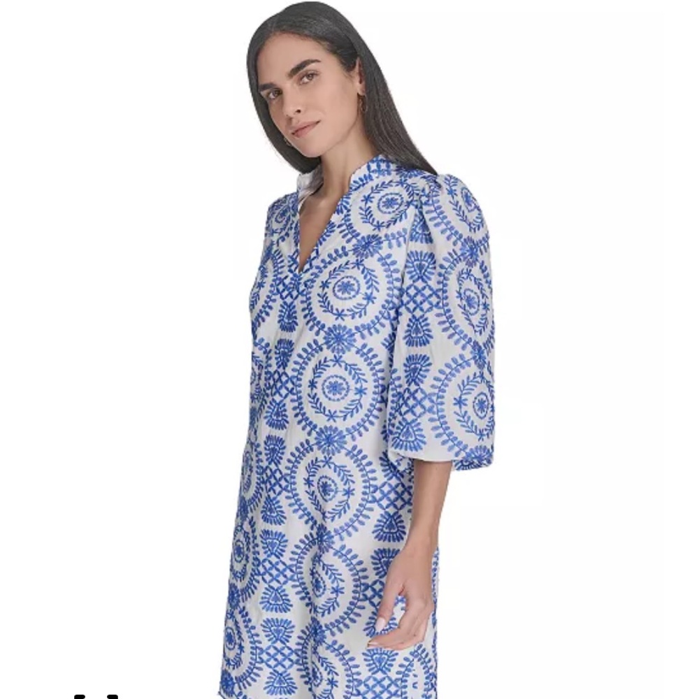 Jessica Howard White and Blue Patterned Mini Dress